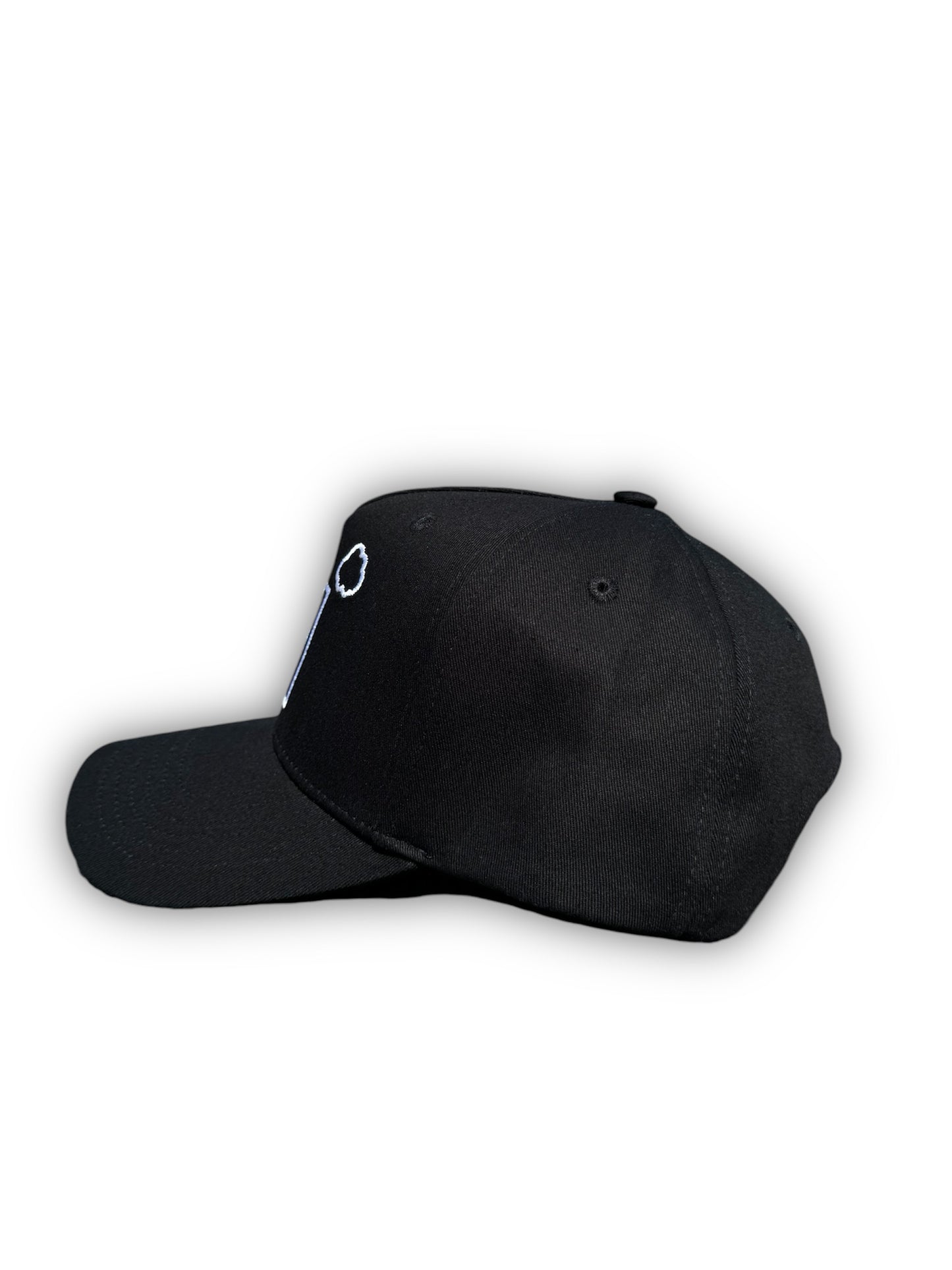 BLACK WHITE SATIN LINED HAT